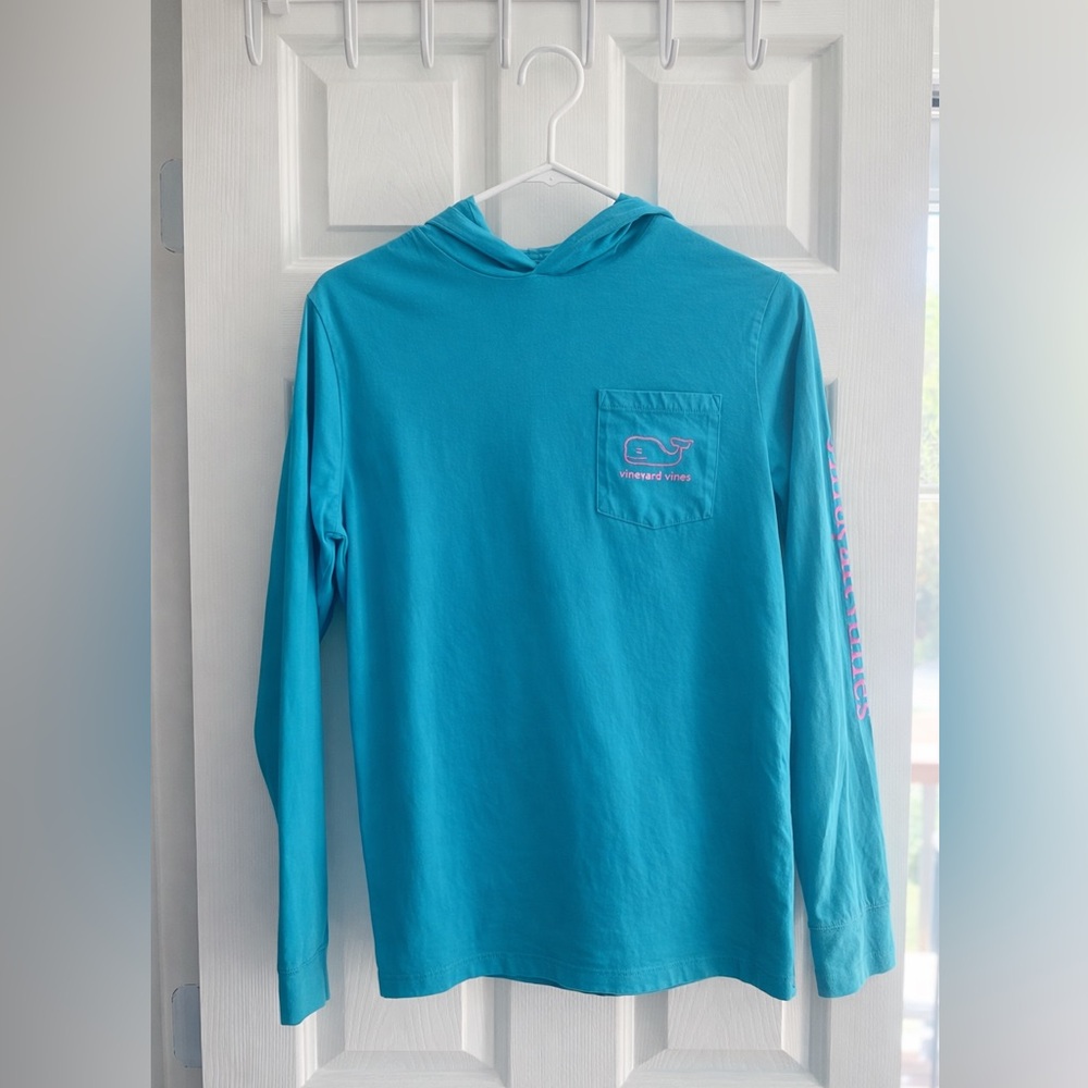 💙 Vineyard Vines Hooded Long Sleeve Shirt – Size Large